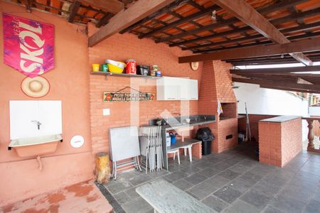 Casa à venda com 360m², 2 quartos e 8 vagas Casa à venda com 360m², 2 quartos e 8 vagasEspaço Gourmet