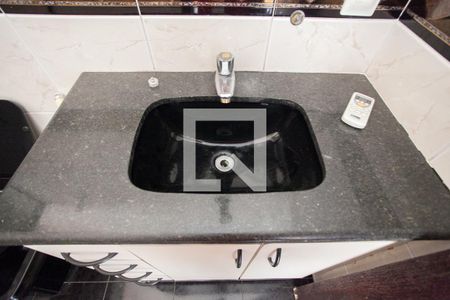 Casa à venda com 360m², 2 quartos e 8 vagas Casa à venda com 360m², 2 quartos e 8 vagasBanheiro da Suíte