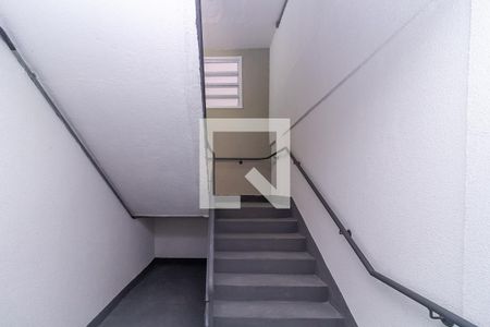 Apartamento para alugar com 45m², 1 quarto e sem vagaEscada