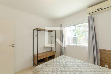 Quarto 1 de apartamento para alugar com 2 quartos, 70m² em Ingleses do Rio Vermelho, Florianópolis