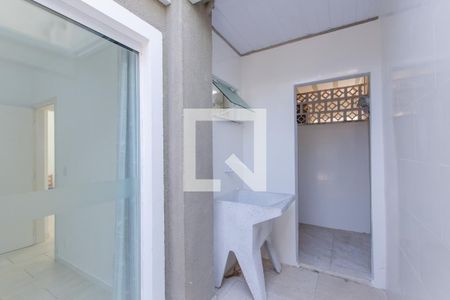 Apartamento para alugar com 70m², 2 quartos e 1 vagaÁrea de serviço