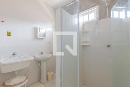 Banheiro de apartamento para alugar com 1 quarto, 33m² em Ingleses do Rio Vermelho, Florianópolis