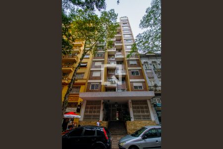 Studio para alugar com 27m², 1 quarto e sem vaga Studio para alugar com 27m², 1 quarto e sem vagaFachada