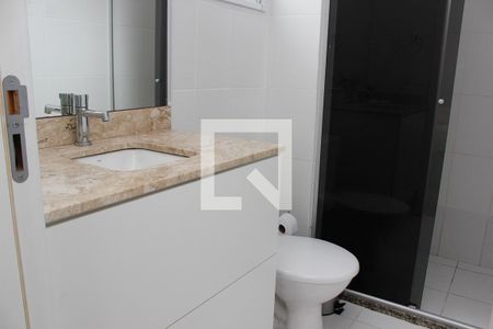 Apartamento à venda com 71m², 3 quartos e 1 vagaBanheiro da Suite
