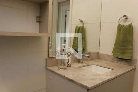 Apartamento à venda com 71m², 3 quartos e 1 vagaBanheiro Social