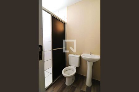 Casa de condomínio para alugar com 51m², 2 quartos e 1 vagaBanheiro da Suíte 2