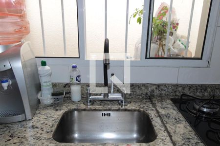 Casa à venda com 105m², 2 quartos e 2 vagasCozinha