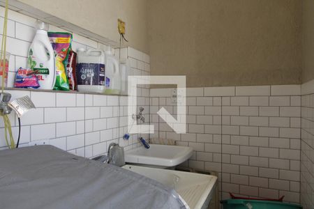 Casa à venda com 105m², 2 quartos e 2 vagasÁrea de Serviço