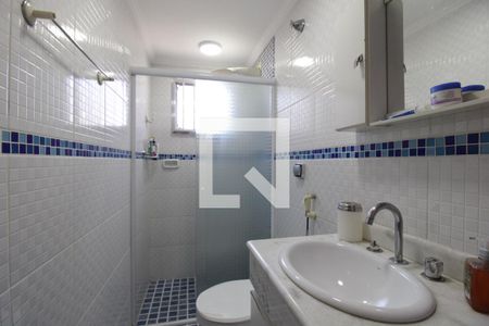 Casa à venda com 105m², 2 quartos e 2 vagasBanheiro da Suíte 2