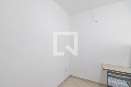 Quarto de casa para alugar com 1 quarto, 14m² em Jardim Ocara, Santo André