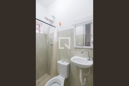 Banheiro de casa para alugar com 1 quarto, 14m² em Jardim Ocara, Santo André