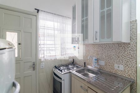 Cozinha de casa para alugar com 1 quarto, 14m² em Jardim Ocara, Santo André
