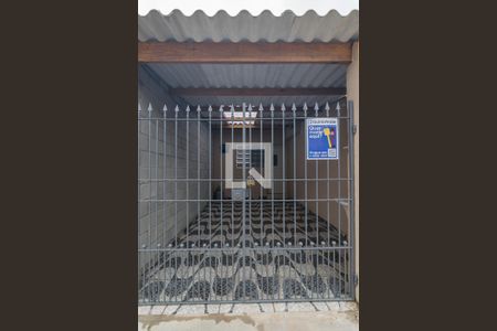 Fachada de casa para alugar com 1 quarto, 14m² em Jardim Ocara, Santo André