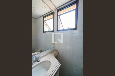 Apartamento para alugar com 64m², 2 quartos e 2 vagas Apartamento para alugar com 64m², 2 quartos e 2 vagasBanheiro da Suíte