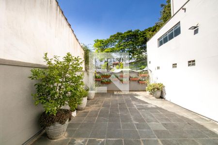 Apartamento à venda com 113m², 3 quartos e 1 vagaÁrea comum