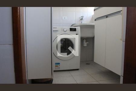 Apartamento à venda com 68m², 2 quartos e 2 vagasÁrea de Serviço