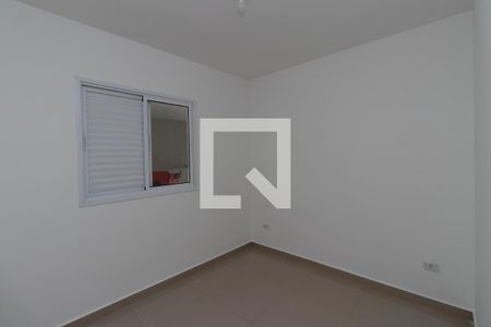 Quarto 2 de apartamento para alugar com 2 quartos, 60m² em Vila Mazzei, São Paulo