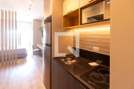 Studio à venda com 28m², 1 quarto e sem vaga Studio à venda com 28m², 1 quarto e sem vagaCozinha