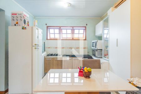 Casa à venda com 50m², 2 quartos e sem vagaCozinha e Área de Serviço