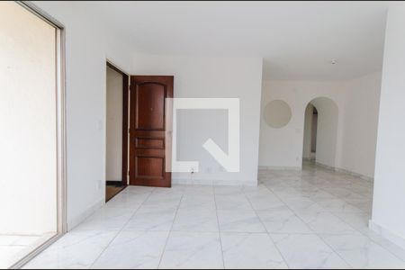 Apartamento para alugar com 83m², 2 quartos e 2 vagasSala