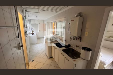 Apartamento para alugar com 227m², 3 quartos e 3 vagasÁrea de Serviço