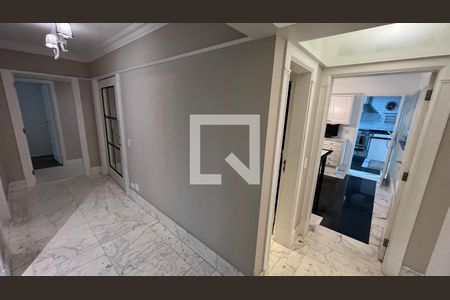 Apartamento para alugar com 227m², 3 quartos e 3 vagasCorredor