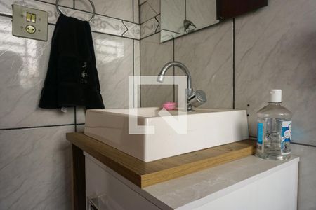 Casa à venda com 328m², 2 quartos e 5 vagas Casa à venda com 328m², 2 quartos e 5 vagasBanheiro