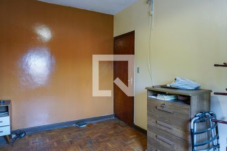 Casa à venda com 328m², 2 quartos e 5 vagas Casa à venda com 328m², 2 quartos e 5 vagasQuarto 2