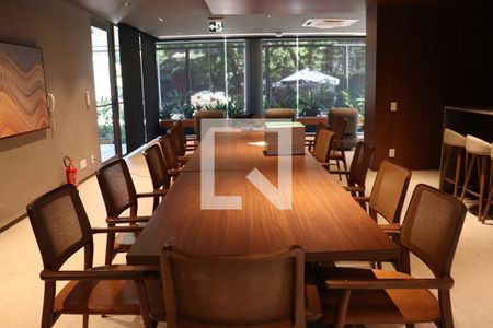 Apartamento à venda com 255m², 3 quartos e 3 vagasÁrea comum - Salão de festas