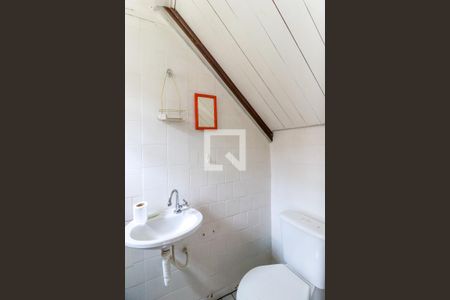 Casa à venda com 200m², 3 quartos e 5 vagasBanheiro de serviço