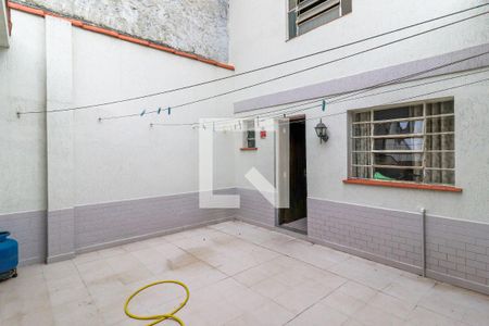 Casa à venda com 200m², 3 quartos e 5 vagasQuintal