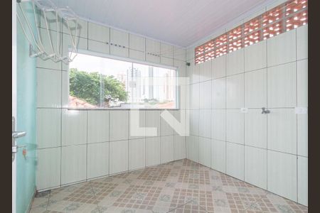 Casa à venda com 94m², 4 quartos e 2 vagasCasa 2 - Área de Serviço