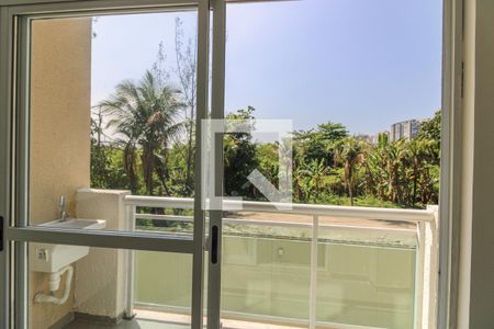 Varanda e Área de Serviço de apartamento para alugar com 1 quarto, 35m² em Recreio dos Bandeirantes, Rio de Janeiro