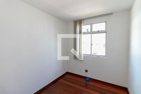 Quarto 1 de apartamento à venda com 3 quartos, 140m² em Padre Eustáquio, Belo Horizonte