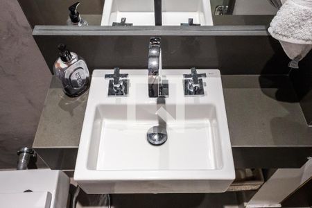 Apartamento à venda com 80m², 1 quarto e sem vagaBanheiro