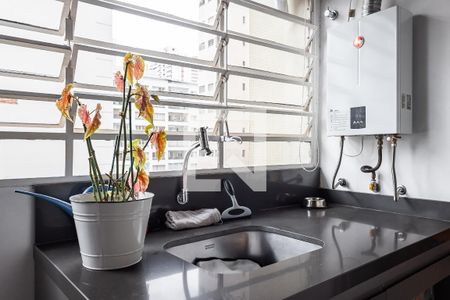 Apartamento à venda com 80m², 1 quarto e sem vagaÁrea de Serviço