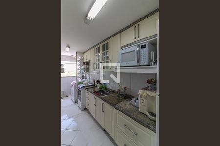 Apartamento à venda com 162m², 4 quartos e 1 vagaCozinha e Área de Serviço