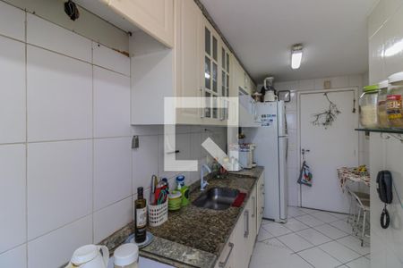Apartamento à venda com 162m², 4 quartos e 1 vagaCozinha e Área de Serviço