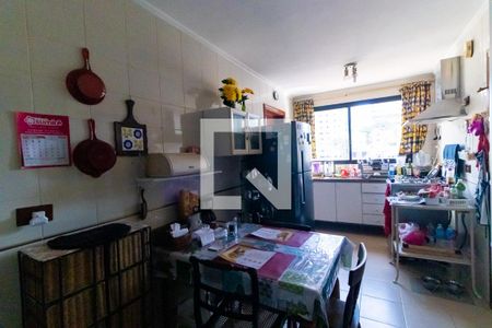 Apartamento à venda com 169m², 3 quartos e 3 vagasCozinha