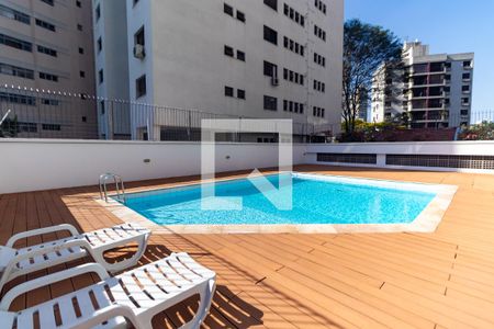 Apartamento à venda com 169m², 3 quartos e 3 vagasÁrea comum - Piscina