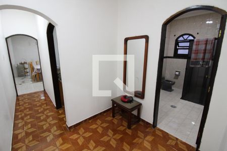 Corredor de casa para alugar com 4 quartos, 200m² em Cidade São Mateus, São Paulo
