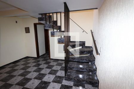 Sala de casa para alugar com 4 quartos, 500m² em São Rafael, São Paulo