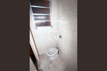 Casa para alugar com 500m², 4 quartos e 2 vagasBanheiro de Serviço