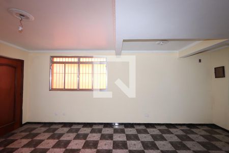 Sala de casa para alugar com 4 quartos, 500m² em São Rafael, São Paulo