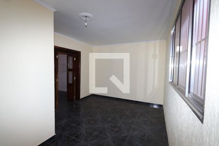 Casa para alugar com 500m², 4 quartos e 2 vagasQuarto 4