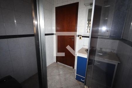 Casa para alugar com 500m², 4 quartos e 2 vagasBanheiro