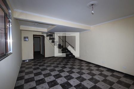 Sala de casa para alugar com 4 quartos, 500m² em São Rafael, São Paulo