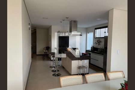 Casa à venda com 4 quartos, 420m² em Estância Silveira, Contagem