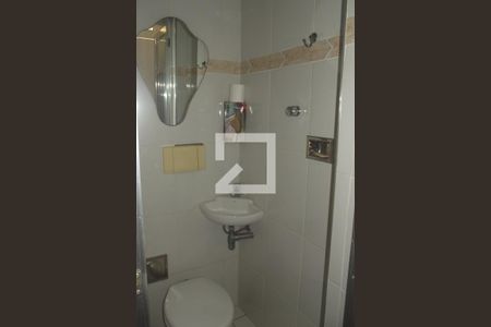 Apartamento para alugar com 140m², 2 quartos e sem vagaBanheiro