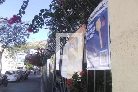 Apartamento para alugar com 140m², 2 quartos e sem vagaFachada